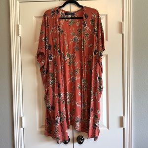 Francesca’s Floral Kimono
